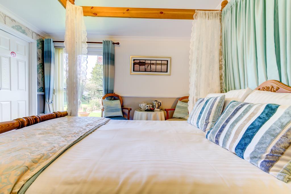Meadfoot Guesthouse Room Only Accommodation For Adults 윈더미어 외부 사진