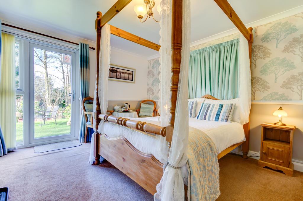 Meadfoot Guesthouse Room Only Accommodation For Adults 윈더미어 외부 사진