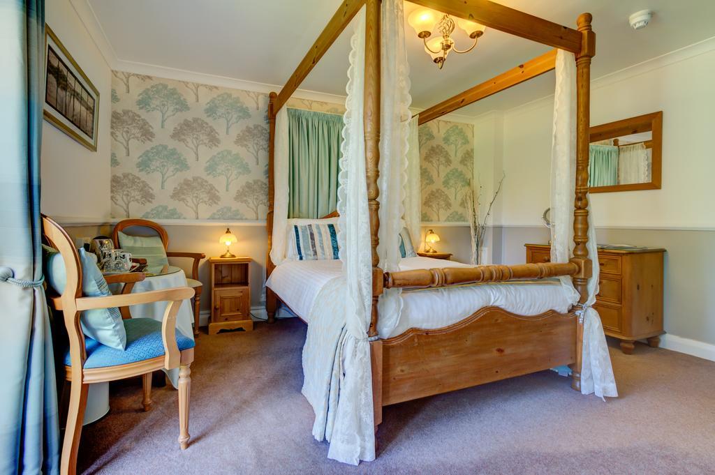 Meadfoot Guesthouse Room Only Accommodation For Adults 윈더미어 외부 사진