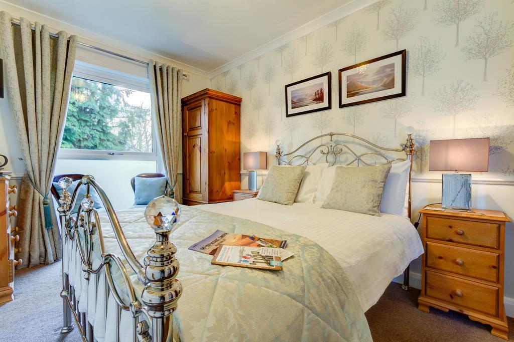 Meadfoot Guesthouse Room Only Accommodation For Adults 윈더미어 외부 사진